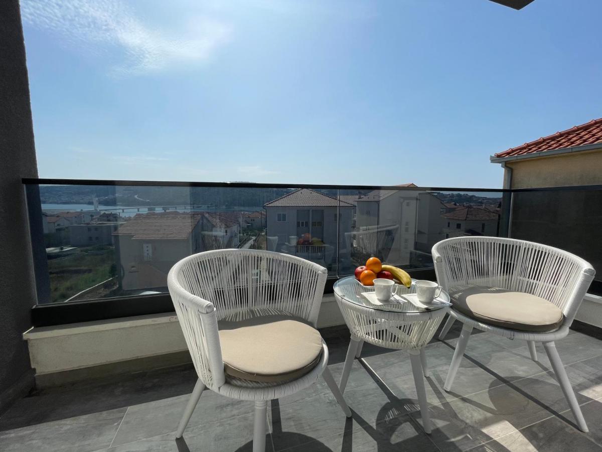 Sky Garden Trogir Apartment Ngoại thất bức ảnh