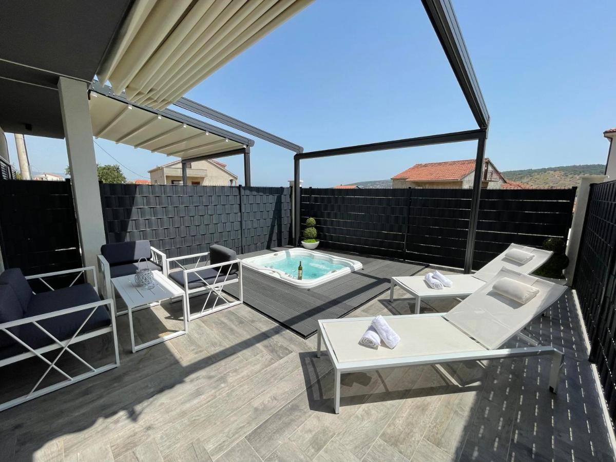 Sky Garden Trogir Apartment Ngoại thất bức ảnh